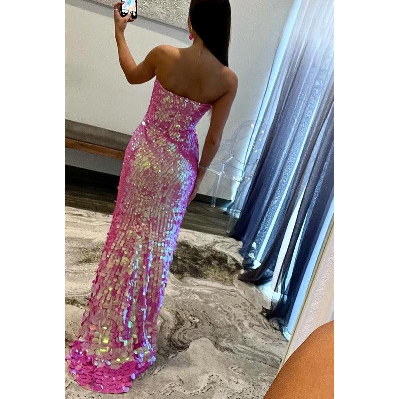 Glamouröses schulterfreies, ärmelloses Abendkleid mit seitlichem Schlitz und Pailletten für Party und Abschlussball