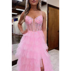 Vestido de noche de fiesta con escote en forma de A, tirantes finos, apliques y abertura lateral de tul 