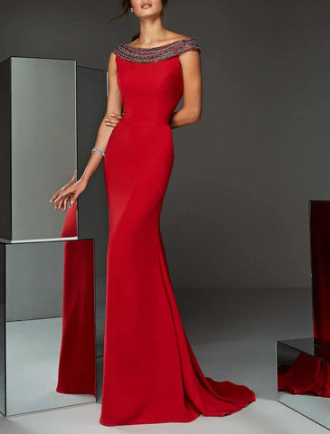 Meerjungfrau/Trompete Abendkleid Maxikleid Formeller Hochzeitsgast Sweep/Pinselzug Ärmellos Schmuckhals Stretch Chiffon mit Kristallen Reine Farbe