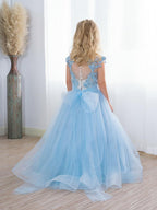Süßes langes A-Linien-Tüll-Boho-Blau-Blumenmädchenkleid mit Schleife
