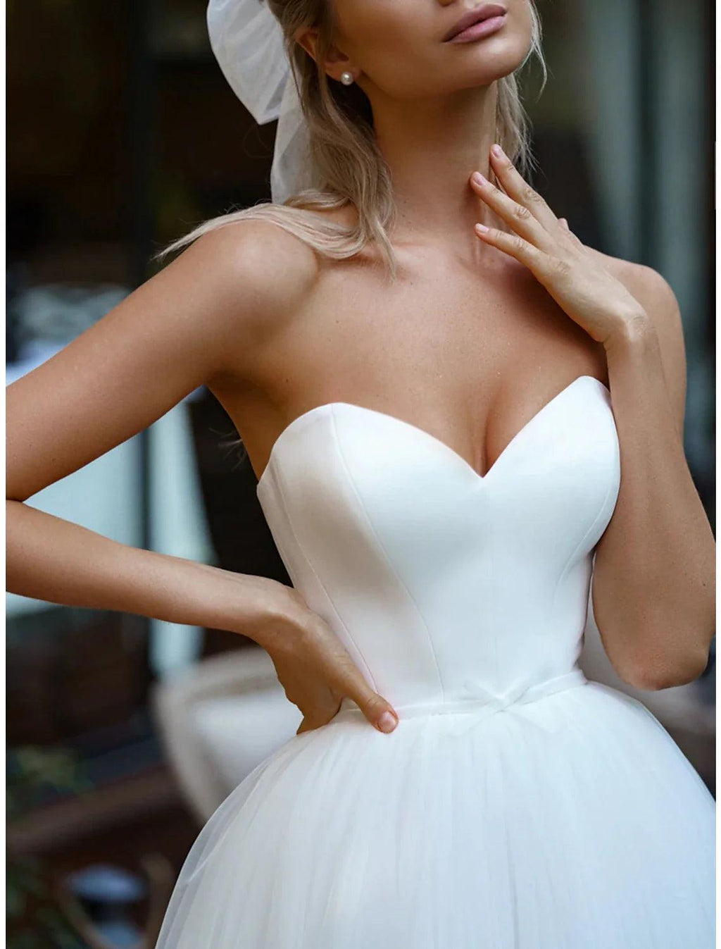 Vestidos de Novia Informales para Salón, Corte A, Hombros Descubiertos, Manga Larga, Cola Capilla, Satén, con Faja/Cinta Vestidos de Novia Informales para Salón, Corte A, Hombros Descubiertos, Manga Larga, Cola Capilla, Satén, con Faja/Cinta