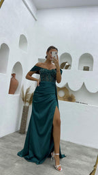Deluxe bodenlanges, schulterfreies, ärmelloses Meerjungfrau-Ballkleid aus Satin mit Schlitz