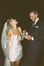 Vestido de novia Numbersea de satén blanco, corto, con escote cuadrado y lazo en la espalda