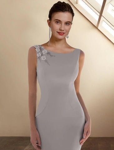 Meerjungfrau/Trompete Mutter der Braut Kleid Elegante Jewel Neck Sweep/Pinsel Schleppe Stretch Chiffon Ärmellose Kurze Jacke Kleider mit Applikationen