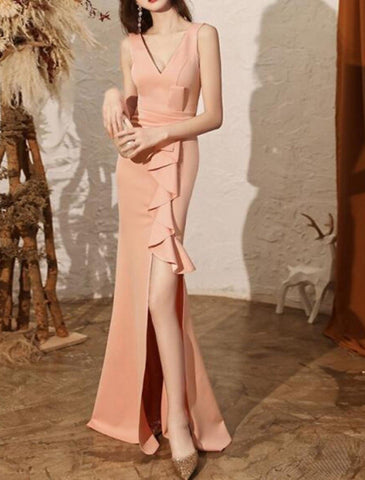 Meerjungfrau/Trompete, minimalistisch, elegant, für Hochzeitsgäste, formelles Abendkleid, V-Ausschnitt, ärmellos, bodenlang, Stretchstoff mit Rüschen, Schlitz