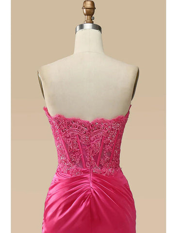 Meerjungfrau/Trompete Ballkleider Empire-Kleid Formelle Hochzeit Party Sweep/Pinsel Zug Ärmellos Herzausschnitt Satin mit Applikationen