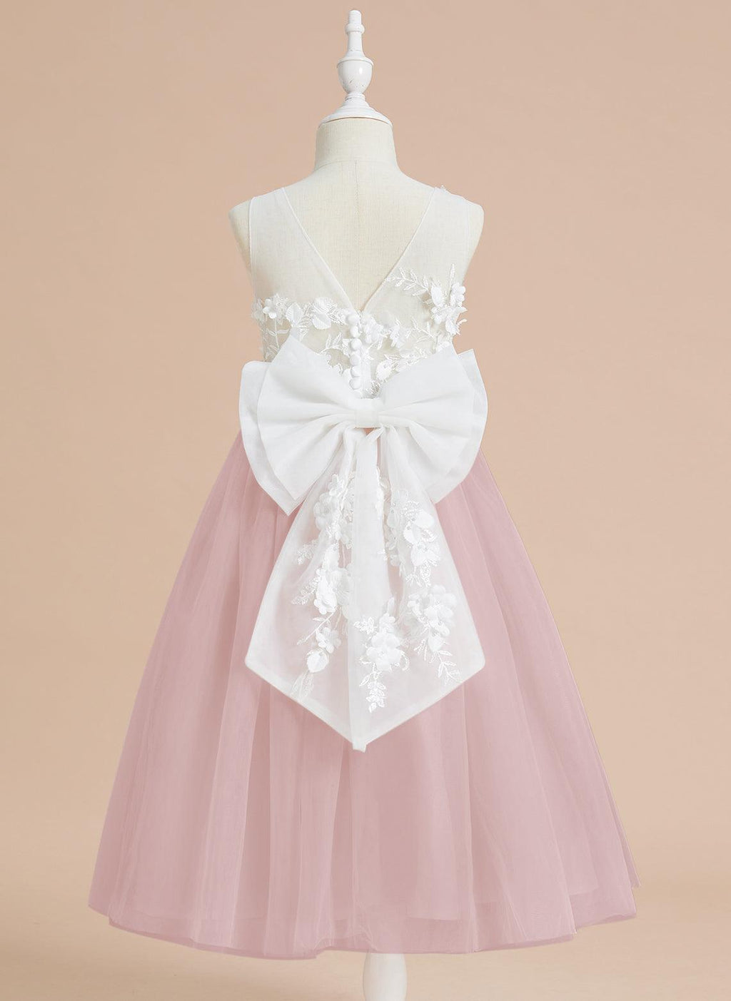 Vestido largo hasta la rodilla con encaje floral y lazo grande 
