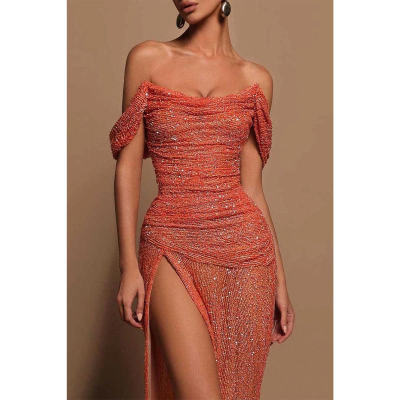 Vestido de fiesta formal de sirena con tirantes finos, cuentas y encaje 