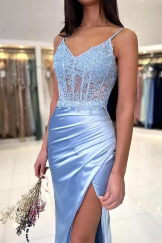 Modisches langes himmelblaues Meerjungfrau-Ballkleid mit Spaghettiträgern und Schlitz