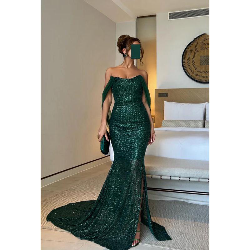 Vestido de fiesta de noche con lentejuelas, corte trompeta/sirena, hombros descubiertos, abertura lateral, sin mangas