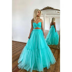 Vestido largo de fiesta de bienvenida con corte A de tul fruncido sin tirantes
