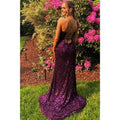 Vestido de fiesta con escote redondo, corte tubo y abertura, tirantes finos y lentejuelas moradas 