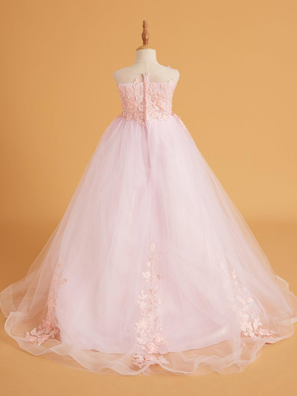 Vestido rosa con cola larga y tul de encaje (2003227825) 