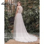 Vestidos de novia elegantes de playa bohemios con cuello redondo y encaje sin mangas de NumberSea