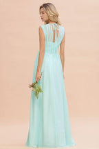 Elegantes Chiffon-Brautjungfernkleid in A-Linie mit V-Ausschnitt, ärmellos, bodenlang und Rüschen
