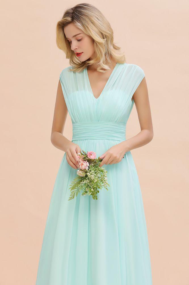 Elegantes Chiffon-Brautjungfernkleid in A-Linie mit V-Ausschnitt, ärmellos, bodenlang und Rüschen