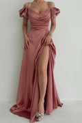 Elegantes schulterfreies A-Linien-Ballkleid mit Schlitz in Altrosa