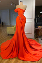 Elegantes bodenlanges One-Shoulder-ärmelloses Meerjungfrau-Ballkleid aus Satin mit Rüschen