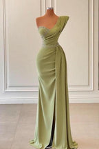 Elegantes grünes One-Shoulder-Apéro-Kleid aus ärmellosem Chiffon im Meerjungfrau-Stil mit Perlenbesatz