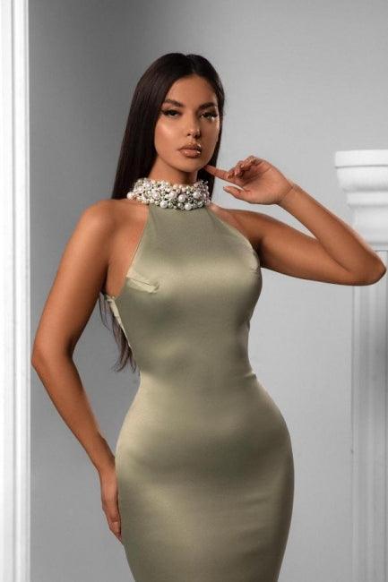 Elegantes Neckholder-Ballkleid im Meerjungfrau-Stil aus Satin mit Perlen
