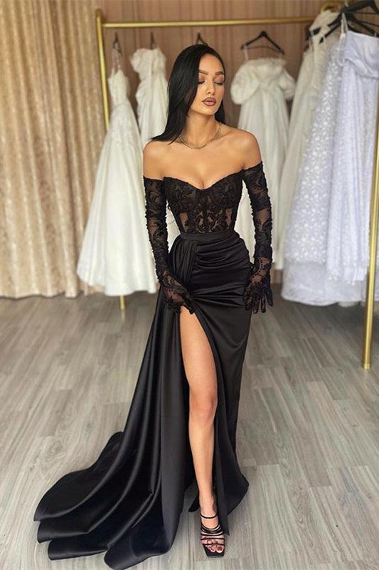 Elegantes langes schwarzes schulterfreies Meerjungfrau-Ballkleid aus Spitze mit Schlitz
