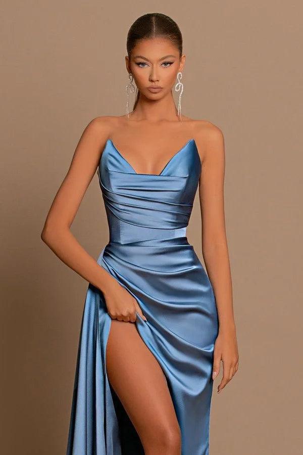 Elegantes, langes, staubblaues, ärmelloses Meerjungfrau-Ballkleid mit Schlitz