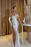 Elegante vestido de fiesta largo blanco de sirena con purpurina, sin mangas y abertura