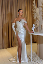 Elegante vestido de fiesta largo blanco de sirena con purpurina, sin mangas y abertura