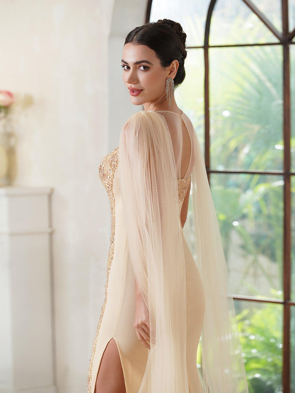 Elegantes Meerjungfrau-Abendkleid aus Polyester mit Rundhalsausschnitt, ärmellos, Champagner-Gold, mit Perlen verziert, Reißverschluss, Schlitz