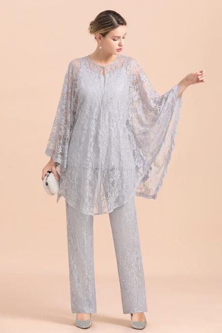 Eleganter silberner Jumpsuit mit V-Ausschnitt, Applikationen und Spitzenüberzügen für die Brautmutter