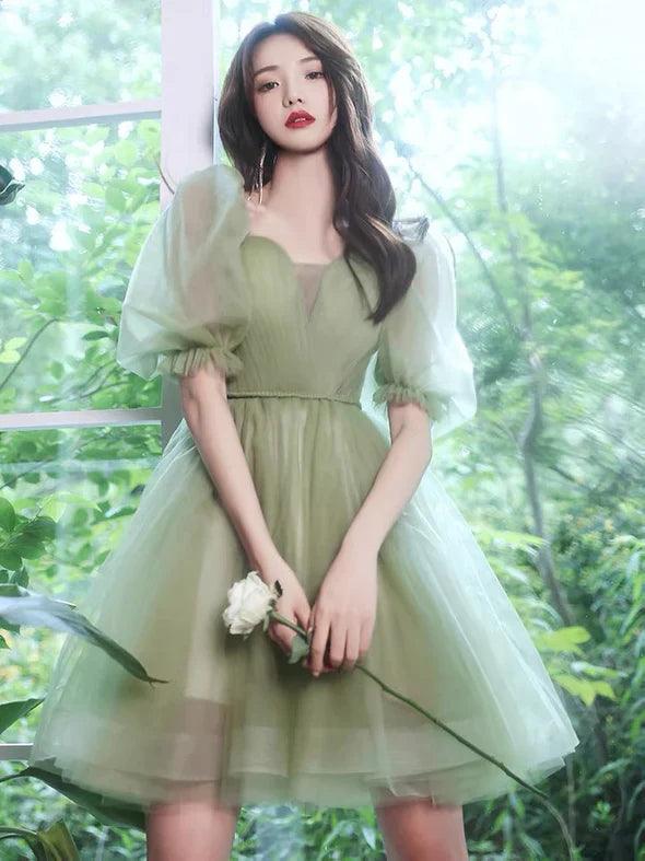 Vestido de fiesta de tul verde claro hasta la rodilla con hombros descubiertos, vestido de graduación, vestido verde de regreso a casa