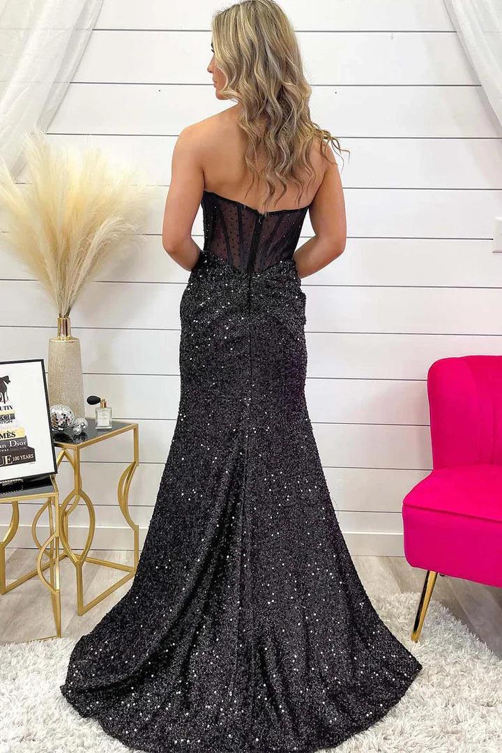 Vestido de fiesta con corsé y lentejuelas