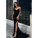 Langes Ball-/Abendkleid mit V-Ausschnitt, Spaghettiträgern und Schlitz