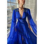 Elegantes und luxuriöses V-Ausschnitt A-Linien-Ballkleid mit gerafftem Seitenschlitz und bestickter