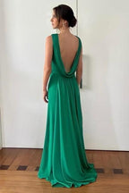 Fabelhaftes ärmelloses A-Linien-Ballkleid aus Satin in Grün mit offenem Rücken
