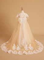 Vestido de princesa para niñas con detalles de encaje 