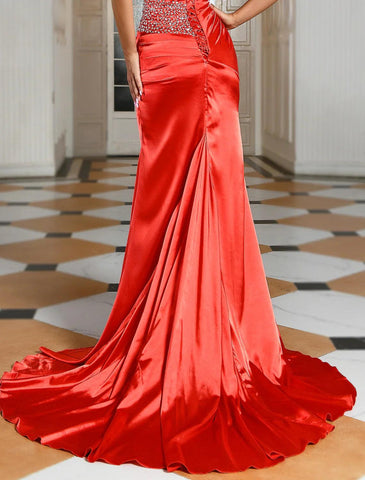 Meerjungfrau/Trompete Abendkleid Luxuriöses Kleid Weihnachten Formell Sweep/Pinsel Schleppe Ärmellos Trägerlos Charmeuse mit Pailletten