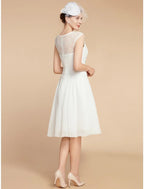 Zweiteiliges A-Linien-Kleid für die Mutter der Braut, Hochzeitsgast, elegant, zierlich, Rundhalsausschnitt, knielang, Chiffon, Spitze, 3/4-Ärmel mit Falten, einfarbig
