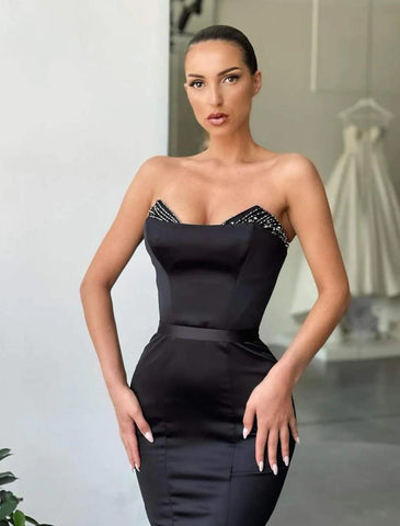 Meerjungfrau/Trompete Abendkleid Sexy Kleid Formeller Hochzeitsgast Bodenlang Ärmellos Trägerlos Satin Rückenfrei mit Perlen