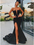 Vestidos de fiesta de sirena/trompeta con espalda abierta, para invitados de boda, de graduación, con cola, sin mangas, sin tirantes, con cinturón/faja de satén y abertura.