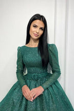 Glamouröses dunkelgrünes A-Linien-Ballkleid mit Pailletten und langen Ärmeln in Knöchellänge