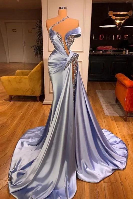 Glamouröses, langes, schulterfreies Ballkleid aus Spitze mit Pailletten und Schlitz