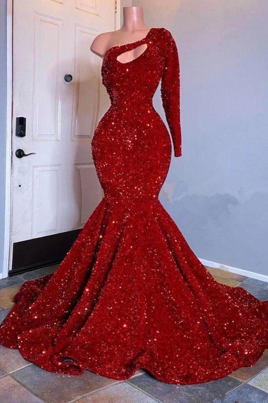 Glamoroso vestido de fiesta de sirena con mangas largas y un solo hombro en rojo y lentejuelas