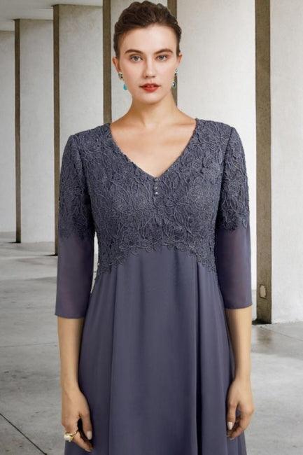 Hermoso vestido de madre de la novia de corte A con encaje, escote en V, mangas 3/4 y apliques para dama de honor.