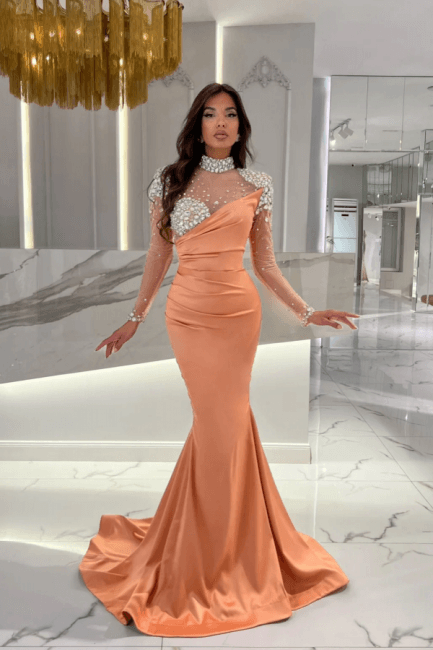 Wunderschönes langes orangefarbenes Meerjungfrau-Ballkleid mit hohem Halsausschnitt und langen Ärmeln