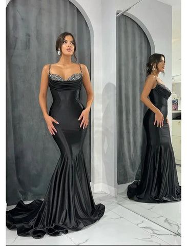 Abendkleid im Meerjungfrauen-/Trompeten-Stil, mit offenem Rücken, formeller Abend, Black Tie, Gala, Hofschleppe, ärmellos, Herzausschnitt, Satin mit Glitzerkristallen