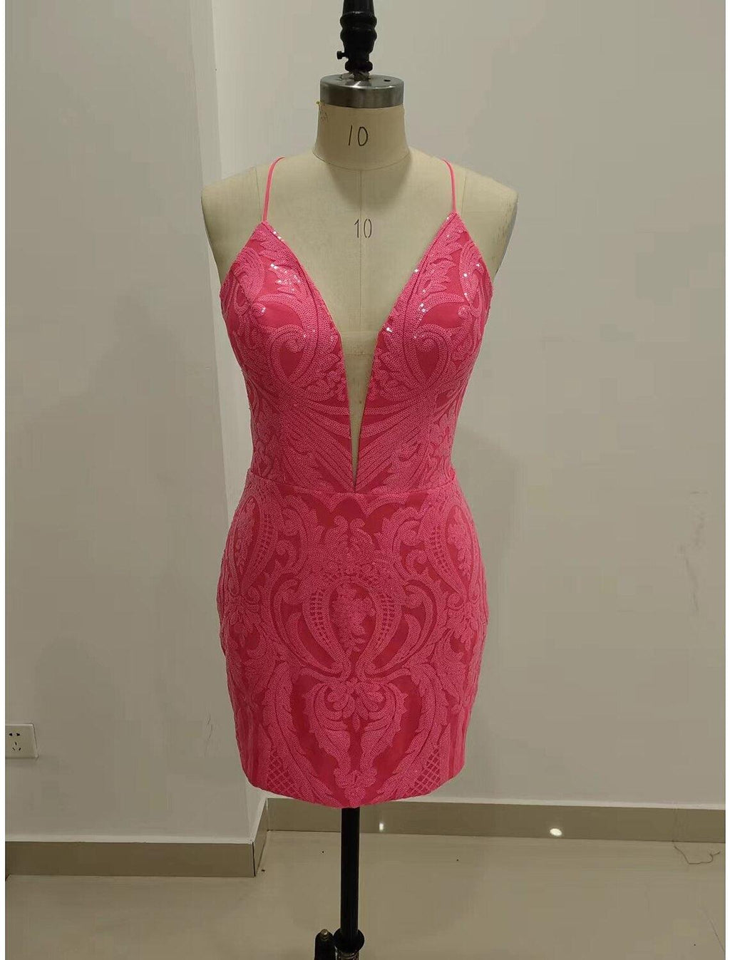 Meerjungfrau/Trompete Homecoming Kleider Sparkle &amp; Shine Kleid Abschluss Cocktail Party Kurz/Mini Ärmellos V-Ausschnitt Cabrio Pailletten Rückenfrei mit Pailletten Strappy