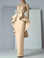 Etui-/Säulenkleid für die Mutter der Braut, formelle Hochzeitsgastparty, eleganter Rundhalsausschnitt, bodenlange Spitze, Stretchstoff, lange Ärmel mit Rüschenapplikationen