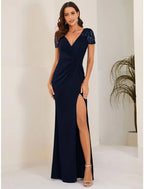 Meerjungfrau/Trompete Hochzeitsgastkleider Elegantes Kleid Formell Bodenlang Kurzarm V-Ausschnitt Stretchstoff mit Kristallen Schlitz