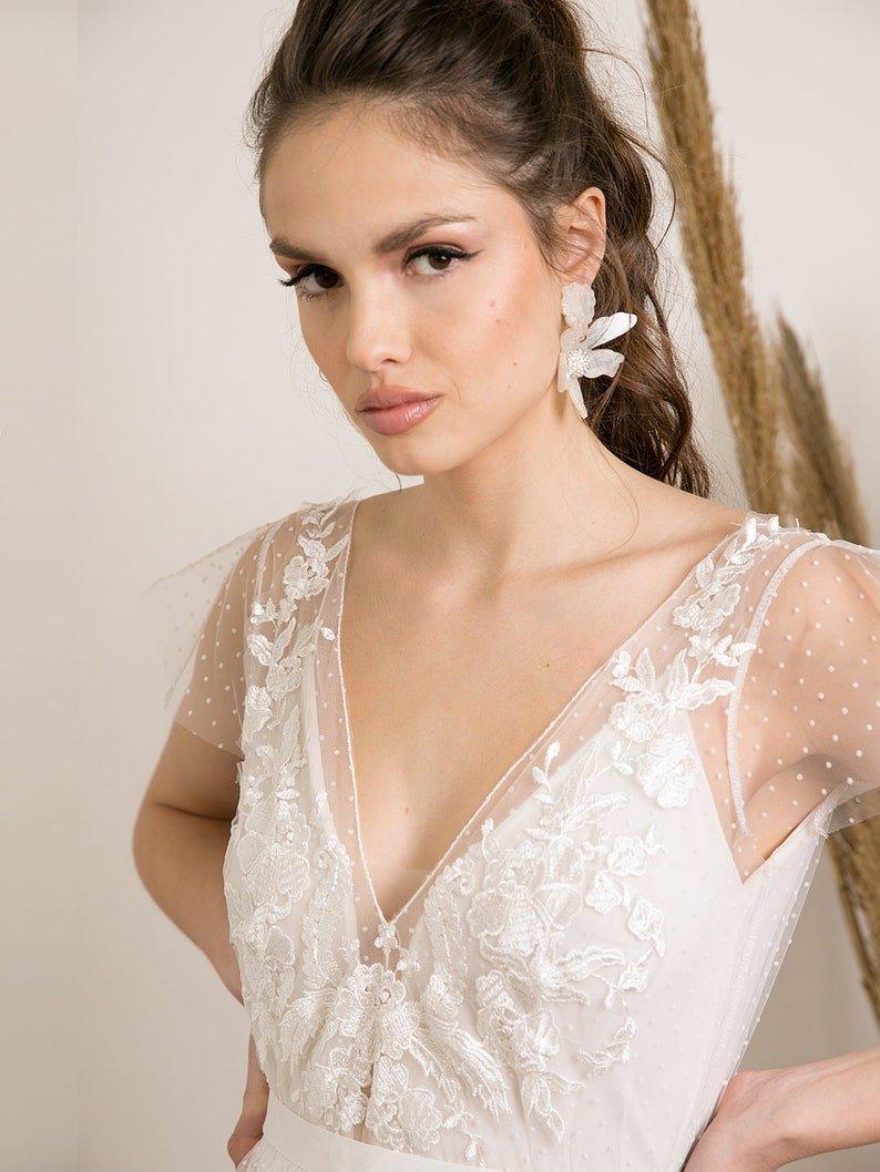 Lace Sheer Polka Dot Wedding Dress Simple Modest A-Line Short Sleeves Wedding Dress Minimalist Lace Sheer Polka Dot Wedding Dress Simple Modest A-Line Short Sleeves Wedding Dress Minimalist